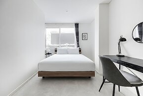 THE VELLMORE