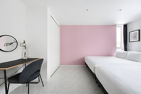 THE VELLMORE