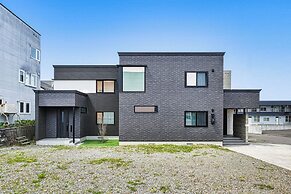 THE VELLMORE