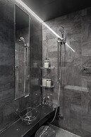 THE VELLMORE