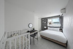 THE VELLMORE