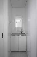 THE VELLMORE