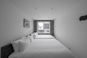 THE VELLMORE