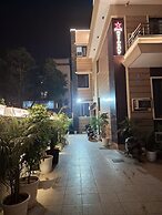 Hotel star Residency