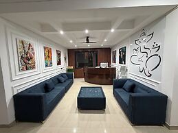 Hotel star Residency