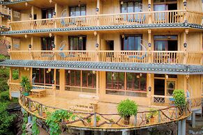 Longji Jingyue Hotel