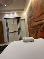 Pyramids Gold Sand INN