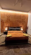 Pyramids Gold Sand INN