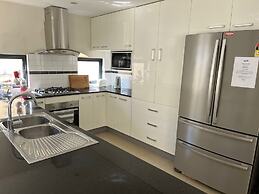 Cloverdale Family Accommodation