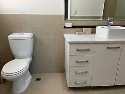 Cloverdale Family Accommodation