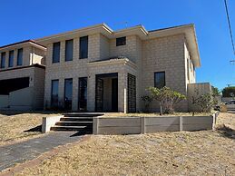 Cloverdale Family Accommodation