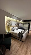 Hoxton Hotels & Resorts