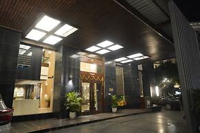Hoxton Hotels & Resorts