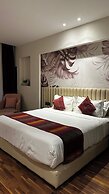 Hoxton Hotels & Resorts