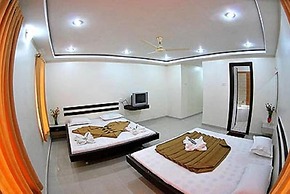 KDM Hotel Sai Geeta