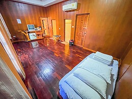 Leamsai Beach Resort