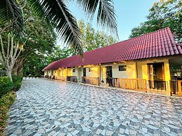 Leamsai Beach Resort