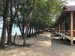 Leamsai Beach Resort