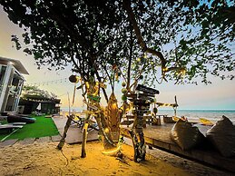 Leamsai Beach Resort