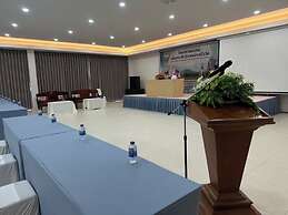 Leamsai Beach Resort