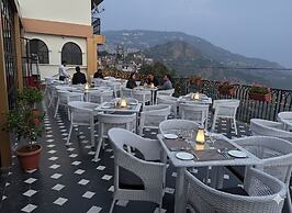 Cochrane Place By Teesta Hotels
