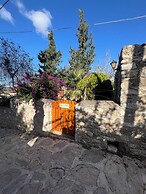 Badem Evi