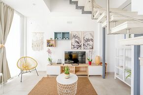 Eos Sea View Apartment
