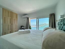 Eos Sea View Apartment