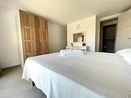 Eos Sea View Apartment