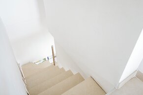 Eos Sea View Apartment