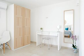 Eos Sea View Apartment