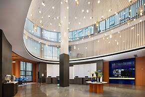 Hampton by Hilton