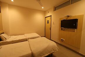 Hotel Pratap Grand