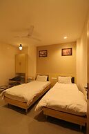 Hotel Pratap Grand