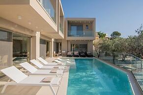 Edem Beachfront Luxury Villa