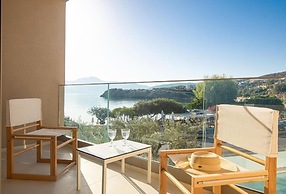 Edem Beachfront Luxury Villa