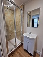 Relax Inn - Thorpe Lodge Hotel