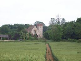 Peaceful Family Retreat in Kent Downs