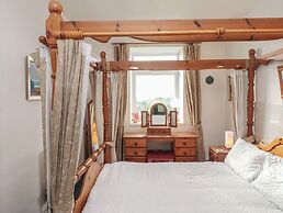 King Arthur Suite
