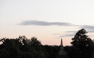 Rosebery Estate