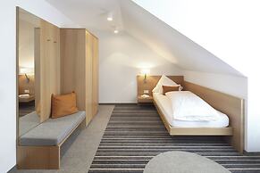 Hotel Hiller