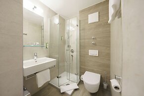 Hotel Hiller