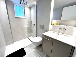 14 LCA - Stay Atalanta Apartment