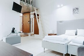 Cozy Suites