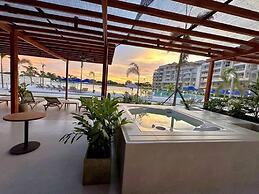 Baia Kristal Apartment Artificial Beach