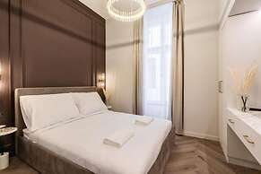 Arany Boutique Residence by BQA