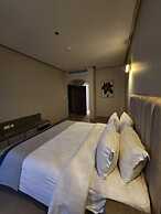 Eliana Hotel