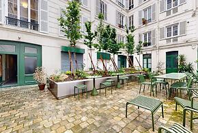 Joivy Charming 2-bed Flat w/ Shared Spaces