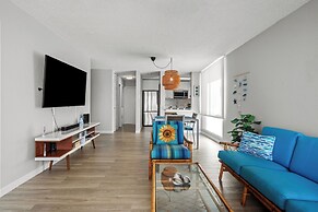 Dos Marinas by Otium