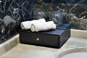 Afrosiyob Regency Hotel